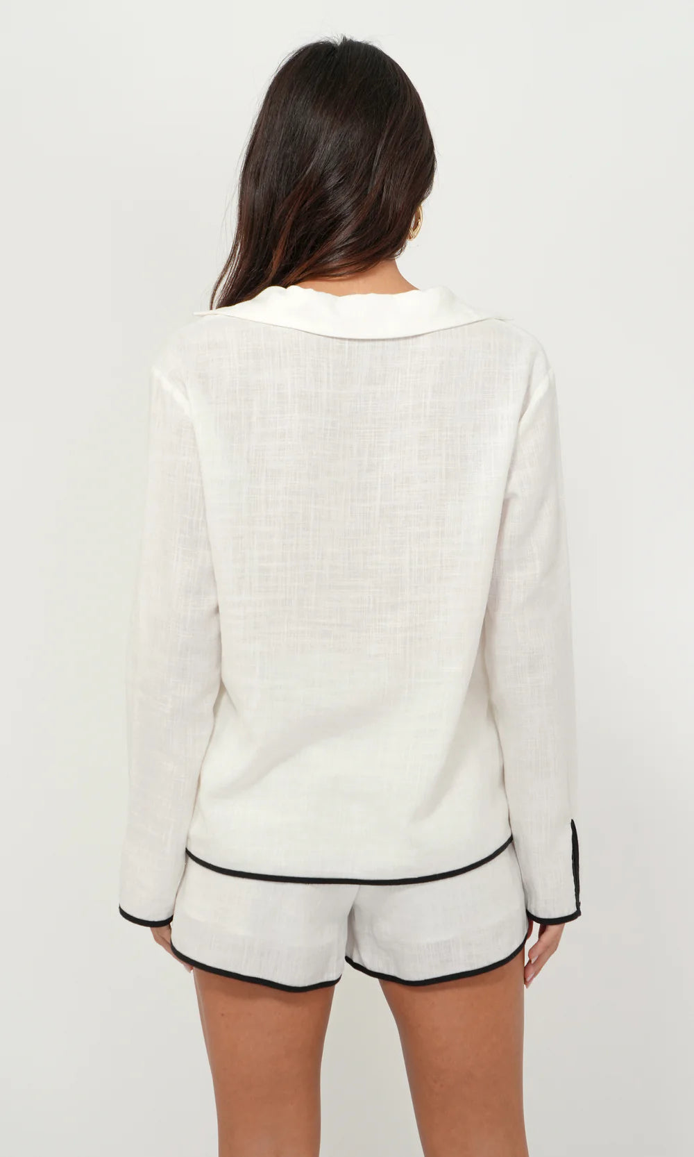 Beverly linen split collar