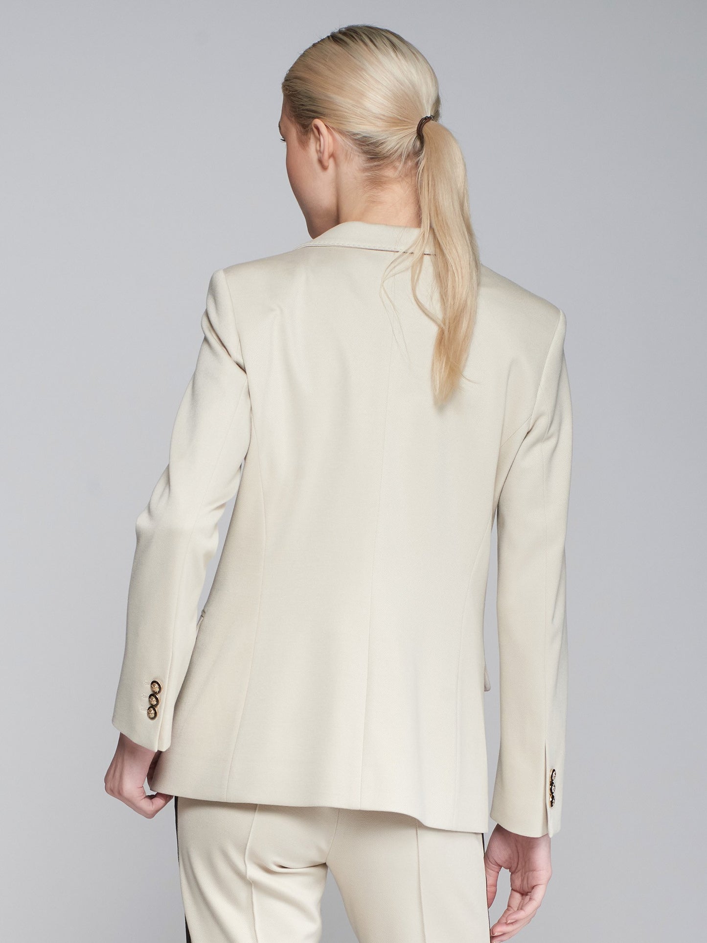 JACKET CRUDA ELASTICA ESTRUCTURA