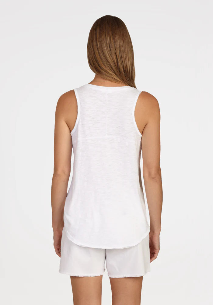 Deep V Tank