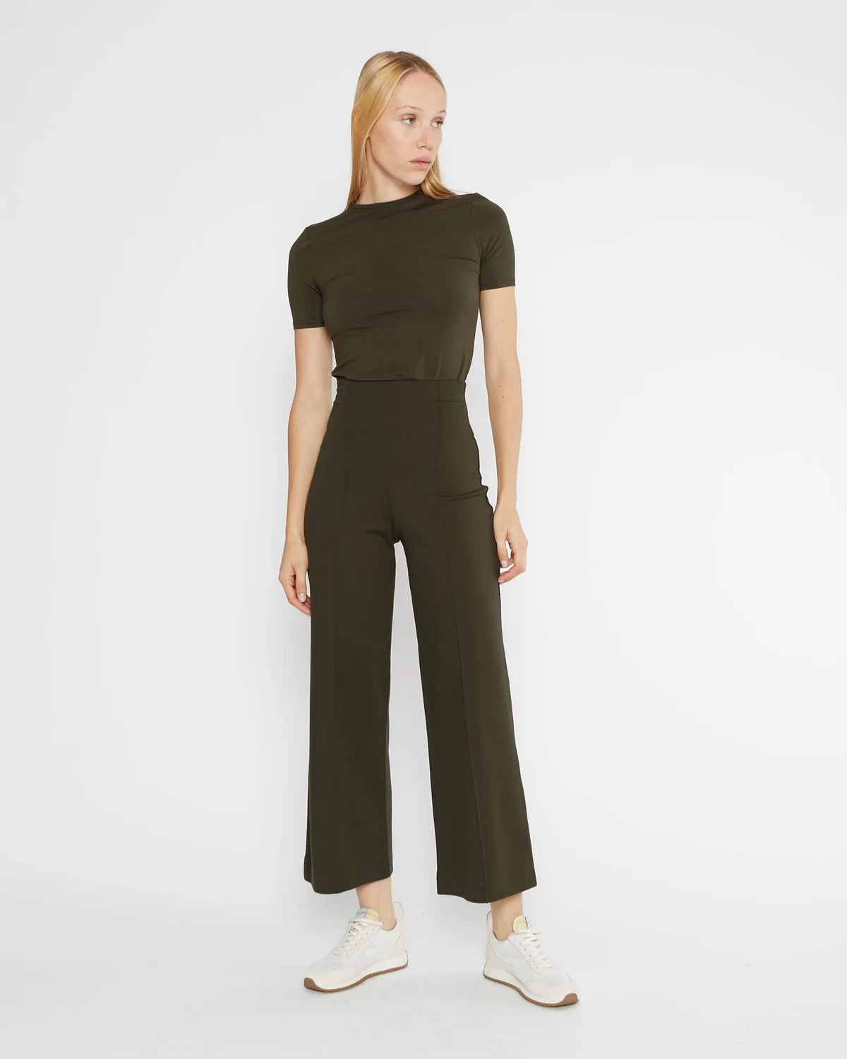 Ponte knit straight leg cropped olive