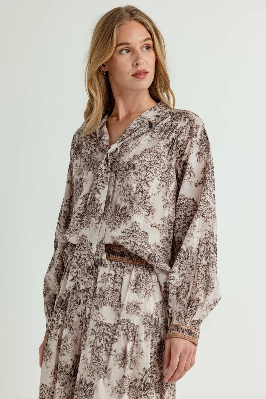 PARCHMENT GARDEN SYLVAN BLOUSE