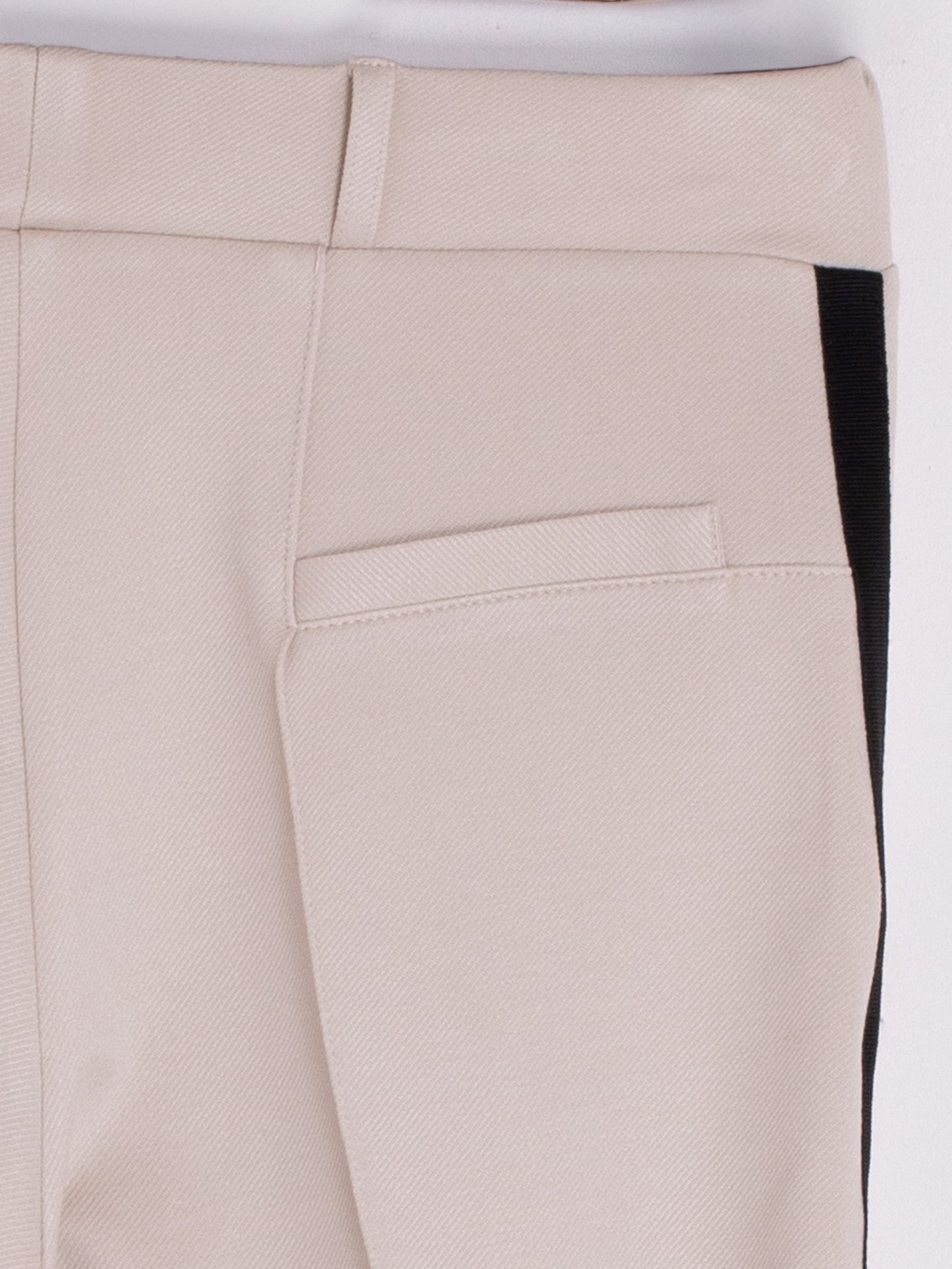 TROUSER CRUDA ELASTICA ESTRUCTURA